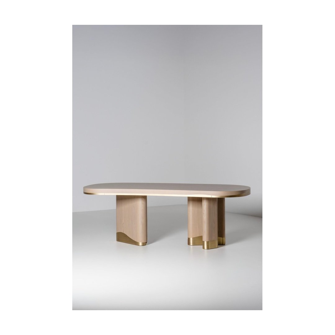Luxury Wooden Pedestal Dining Table