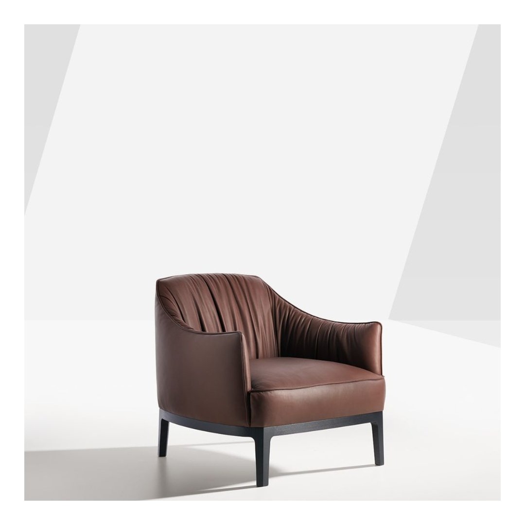 Modern Pleated Leather Lounge Chair