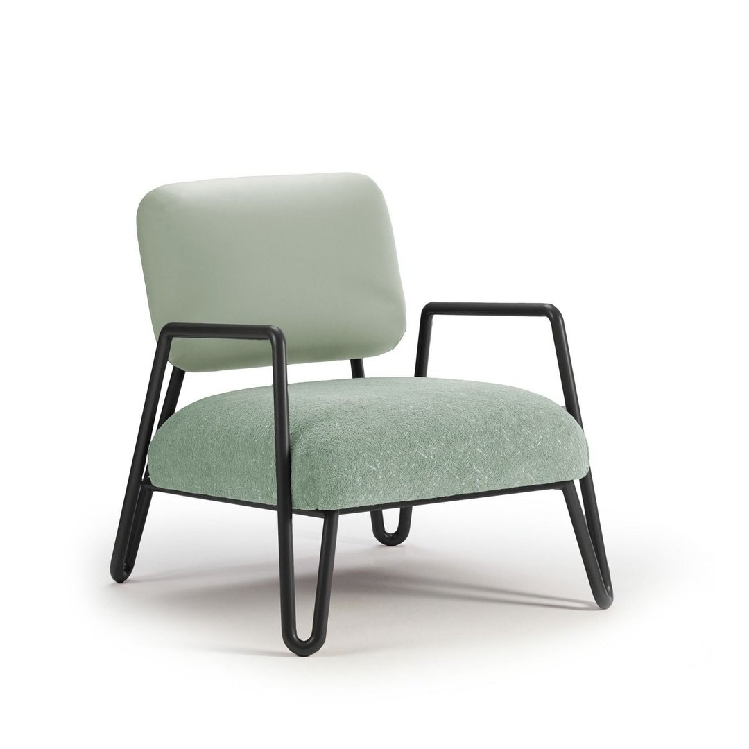Modern Minimalist Lounge Chair