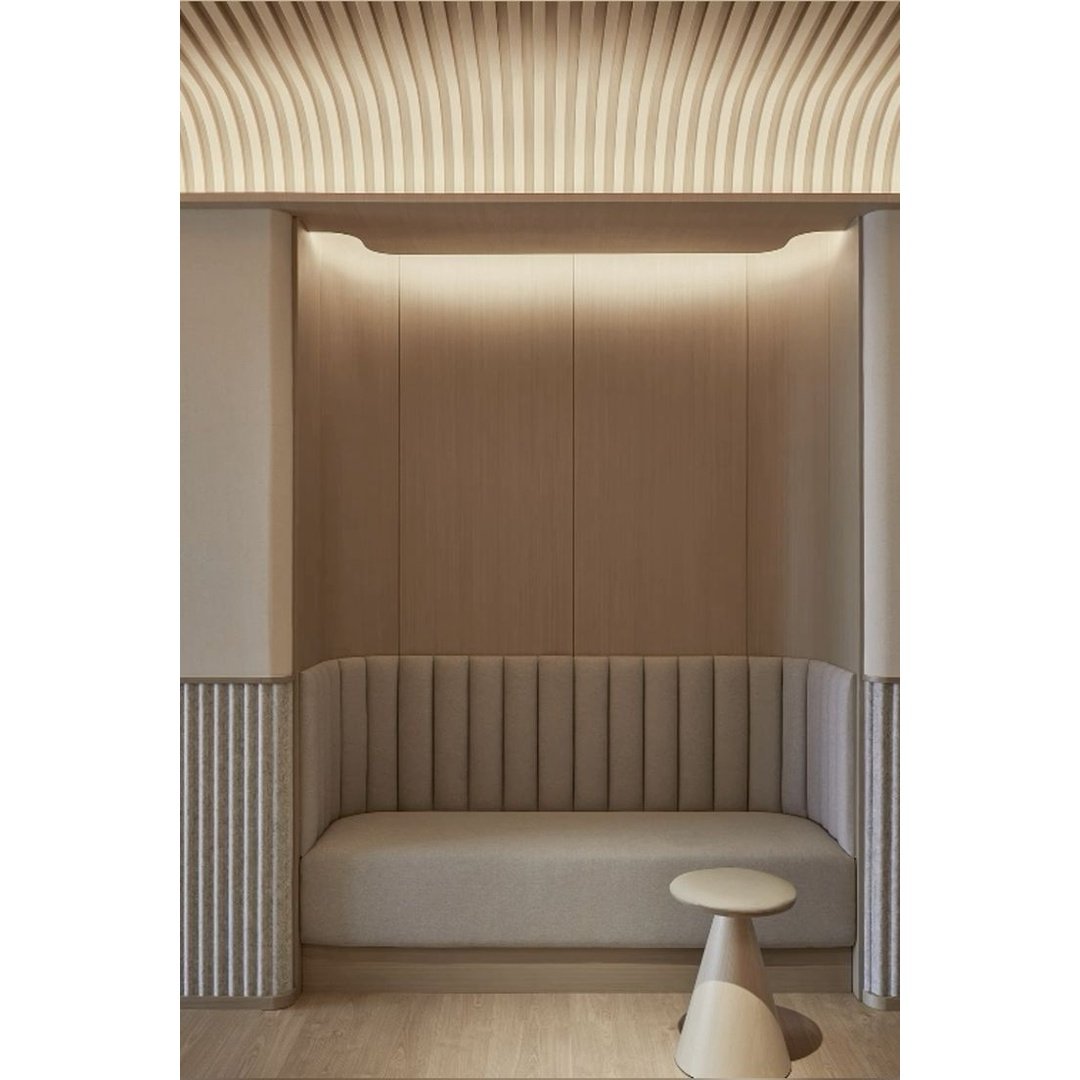 Curved Lounge Booth Seating